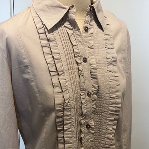 Sisley pinstripe button shirt with ruffles